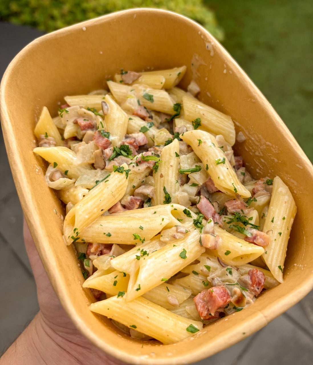 Penne met spek en champignons